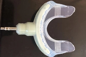 硅膠粘PC應用案例美牙儀